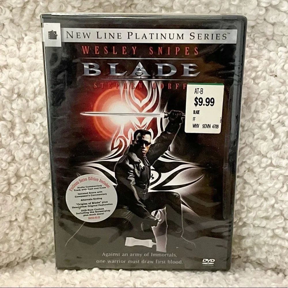 Wesley Snipes Blade DVD Movie (NWT)
